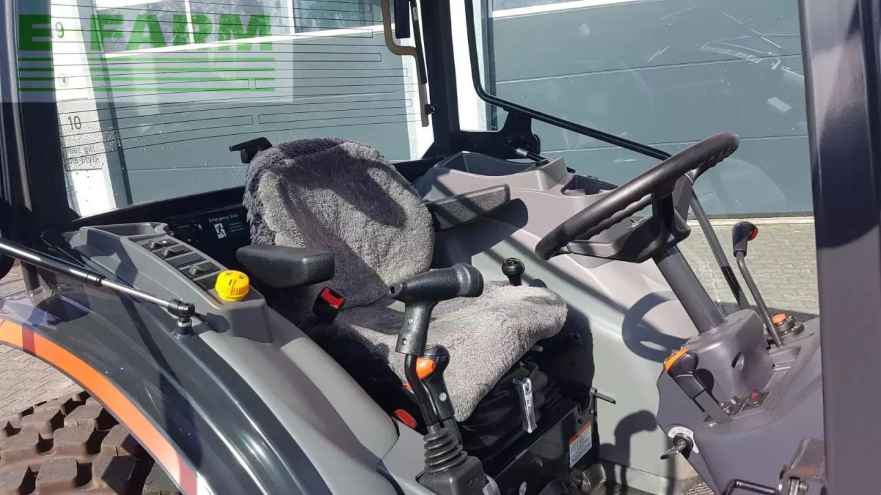 Kioti dk4520 - Traktor: das Bild 4 Kioti dk4520 - Traktor: das Bild 4