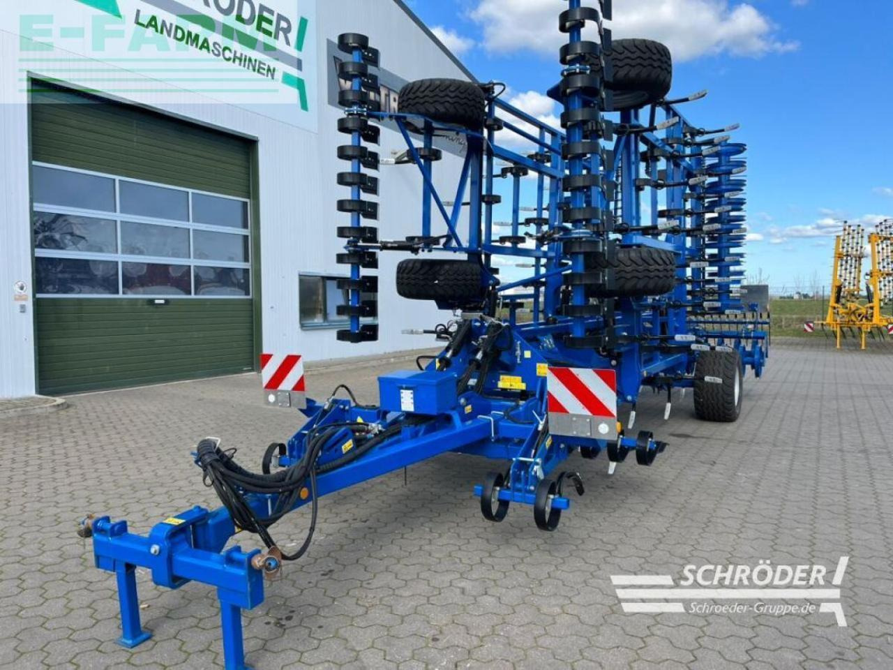 Köckerling allrounder flatline 750 - Grubber: das Bild 2 Köckerling allrounder flatline 750 - Grubber: das Bild 2
