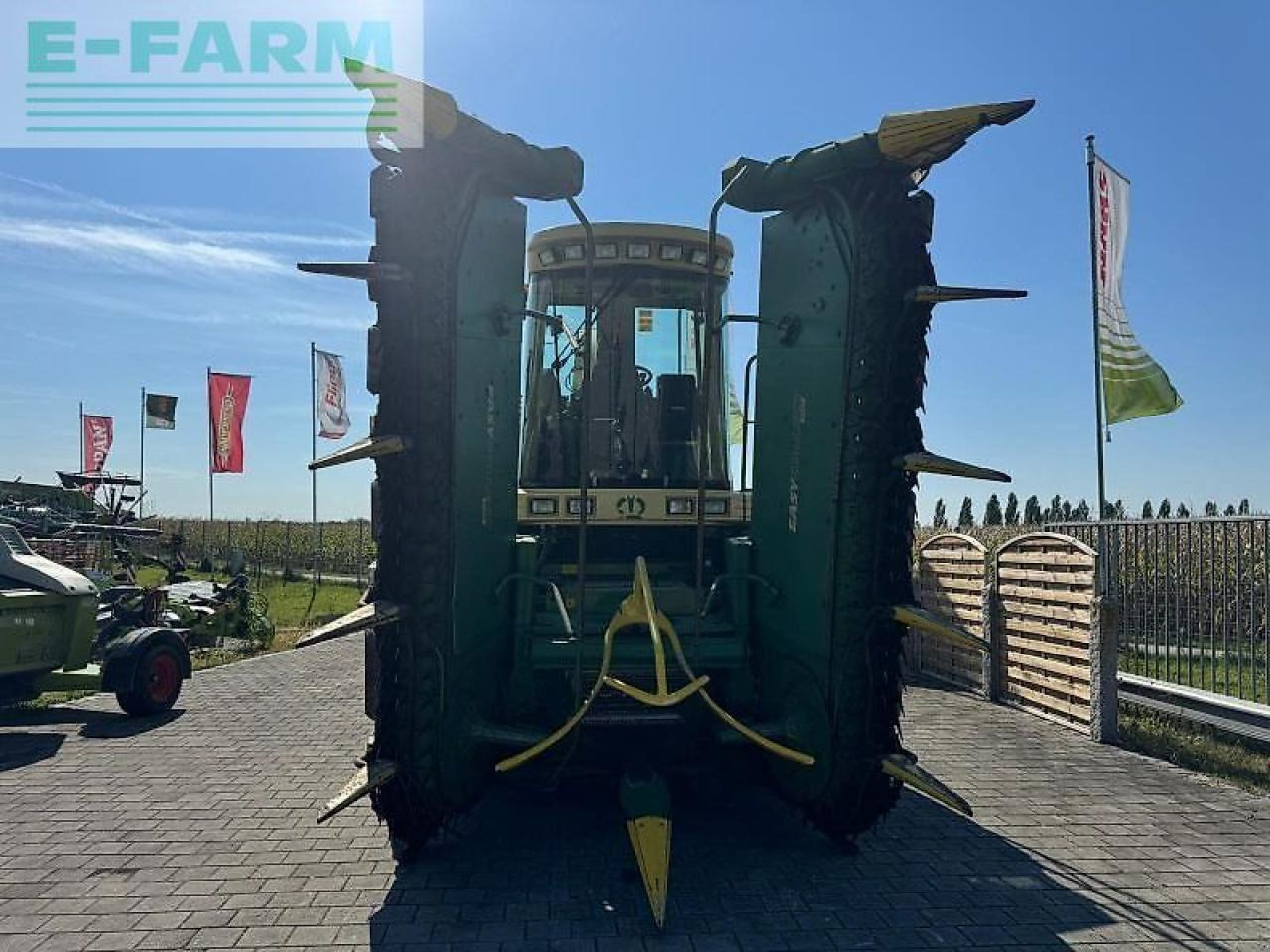 Krone big x v8 - Feldhäcksler: das Bild 2 Krone big x v8 - Feldhäcksler: das Bild 2