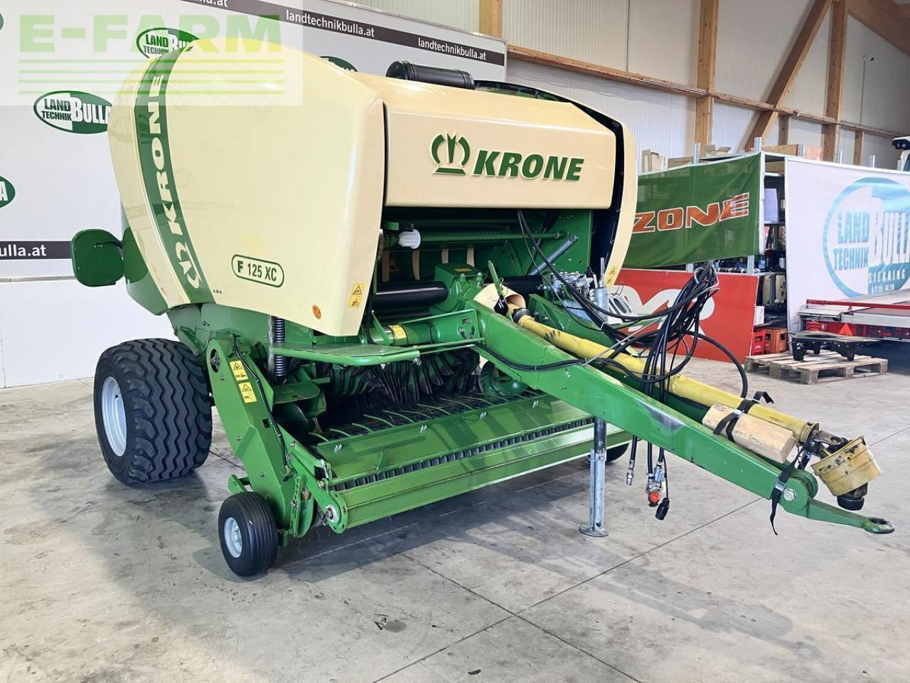 Krone comprima f 125 xc - Packenpresse: das Bild 2 Krone comprima f 125 xc - Packenpresse: das Bild 2