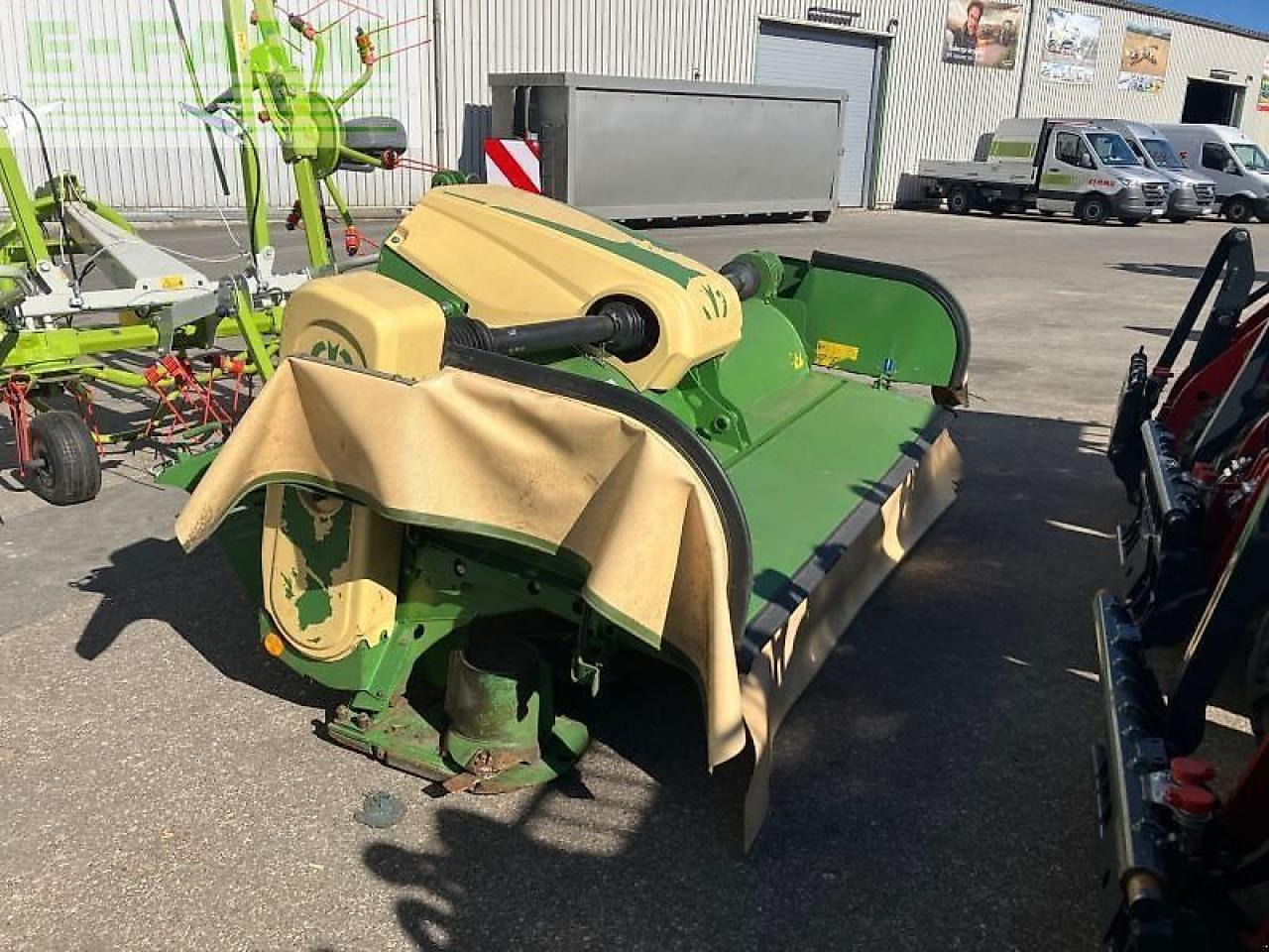 Krone easycut f320 cv - Mähwerk: das Bild 1 Krone easycut f320 cv - Mähwerk: das Bild 1