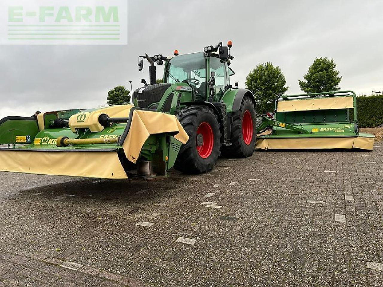 Krone ec b 870 cv collect + krone ec f 320 cv - Mähwerk: das Bild 1 Krone ec b 870 cv collect + krone ec f 320 cv - Mähwerk: das Bild 1