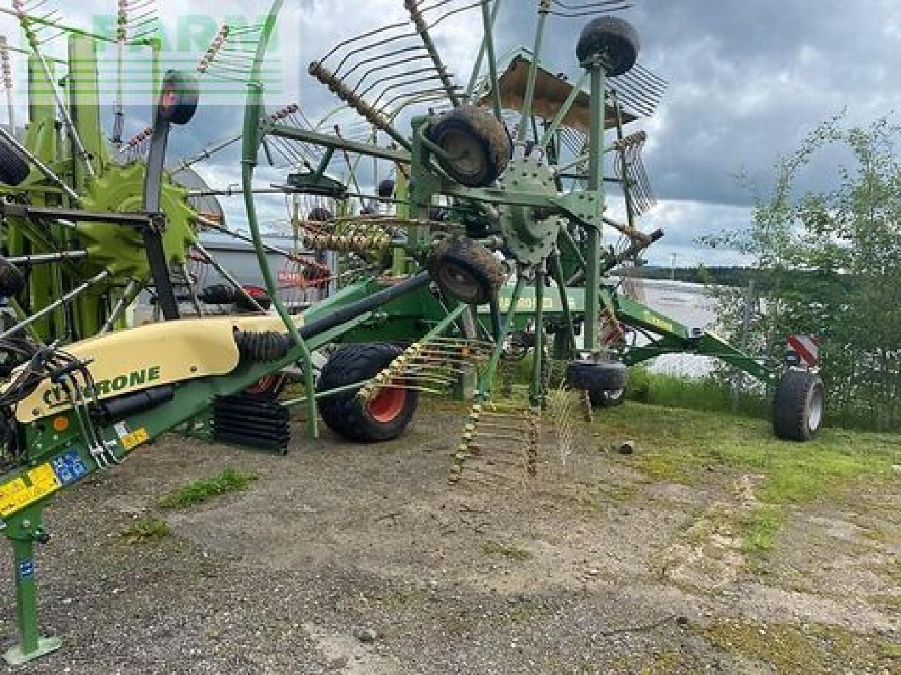 Krone schwadro ts 740 twin - Heuwender/ Wenderechen: das Bild 1 Krone schwadro ts 740 twin - Heuwender/ Wenderechen: das Bild 1