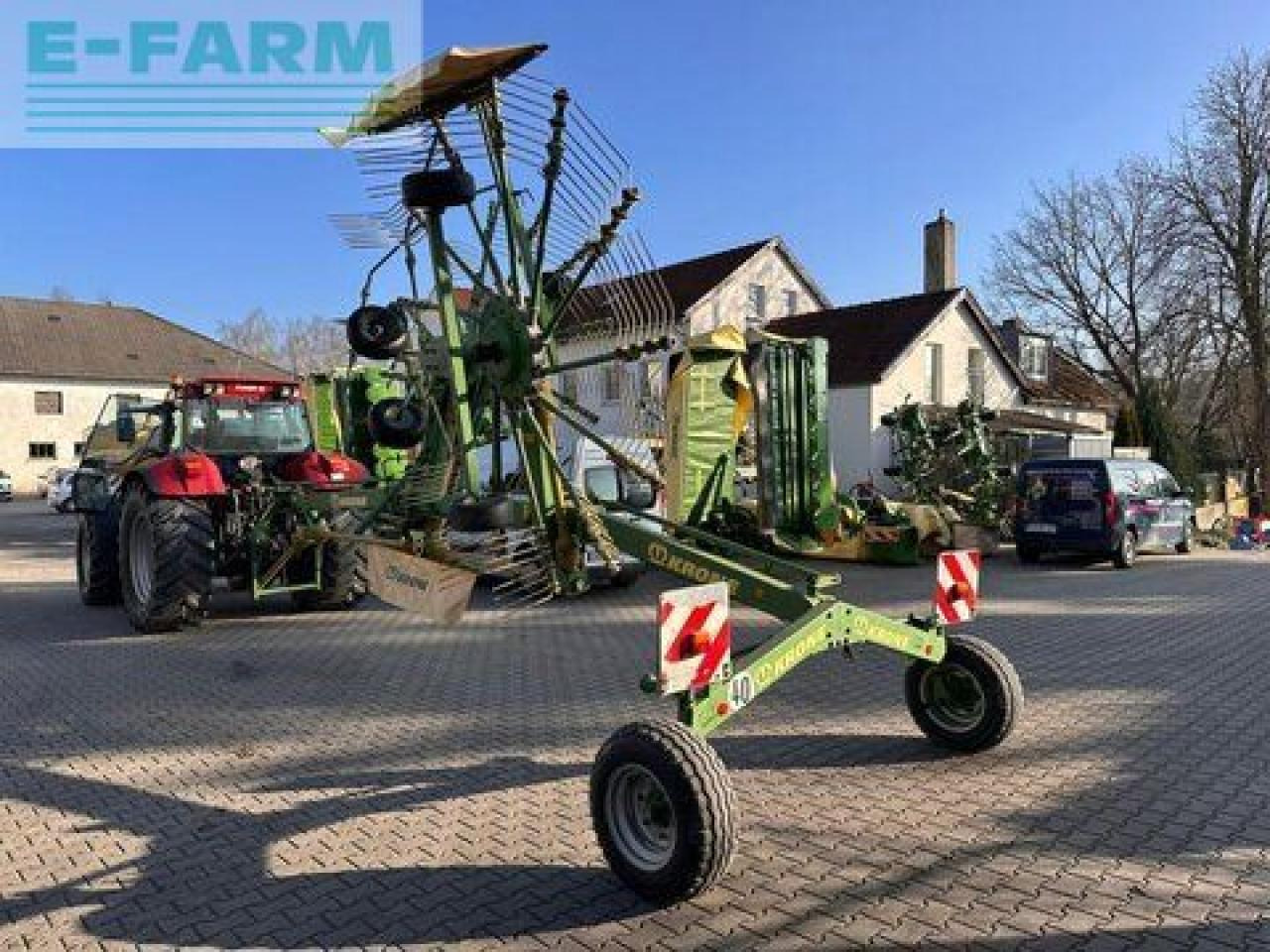 Krone swadro 810 - Heuwender/ Wenderechen: das Bild 3 Krone swadro 810 - Heuwender/ Wenderechen: das Bild 3