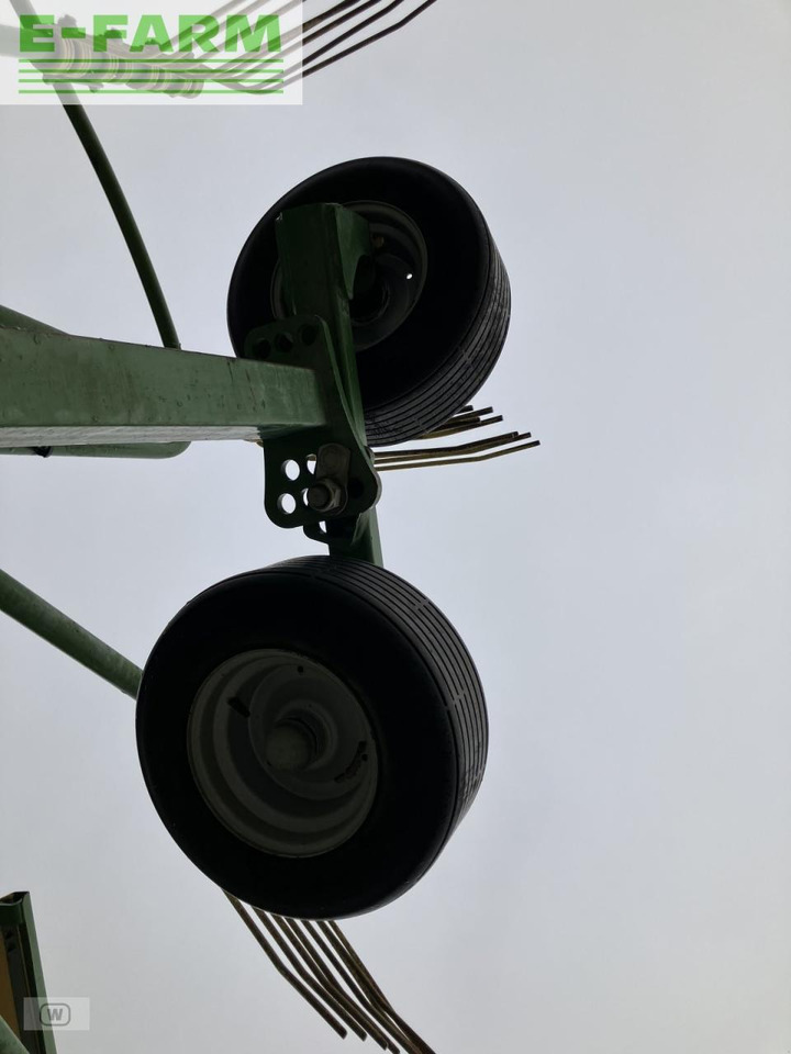 Heuwender/ Wenderechen Krone swadro ts 680: das Bild 19