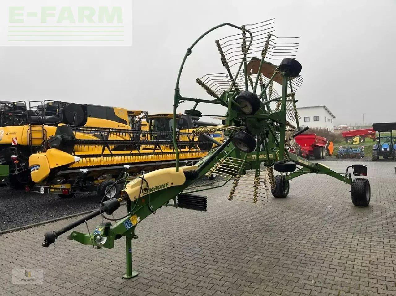 Krone swadro ts 680 - Heuwender/ Wenderechen: das Bild 2 Krone swadro ts 680 - Heuwender/ Wenderechen: das Bild 2