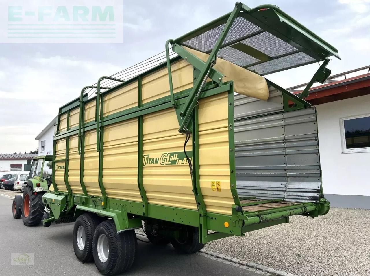 Krone titan 6/48 gl all in - ein großer schwingen-ladewagen mit druckluftbremse - Ladewagen: das Bild 5 Krone titan 6/48 gl all in - ein großer schwingen-ladewagen mit druckluftbremse - Ladewagen: das Bild 5