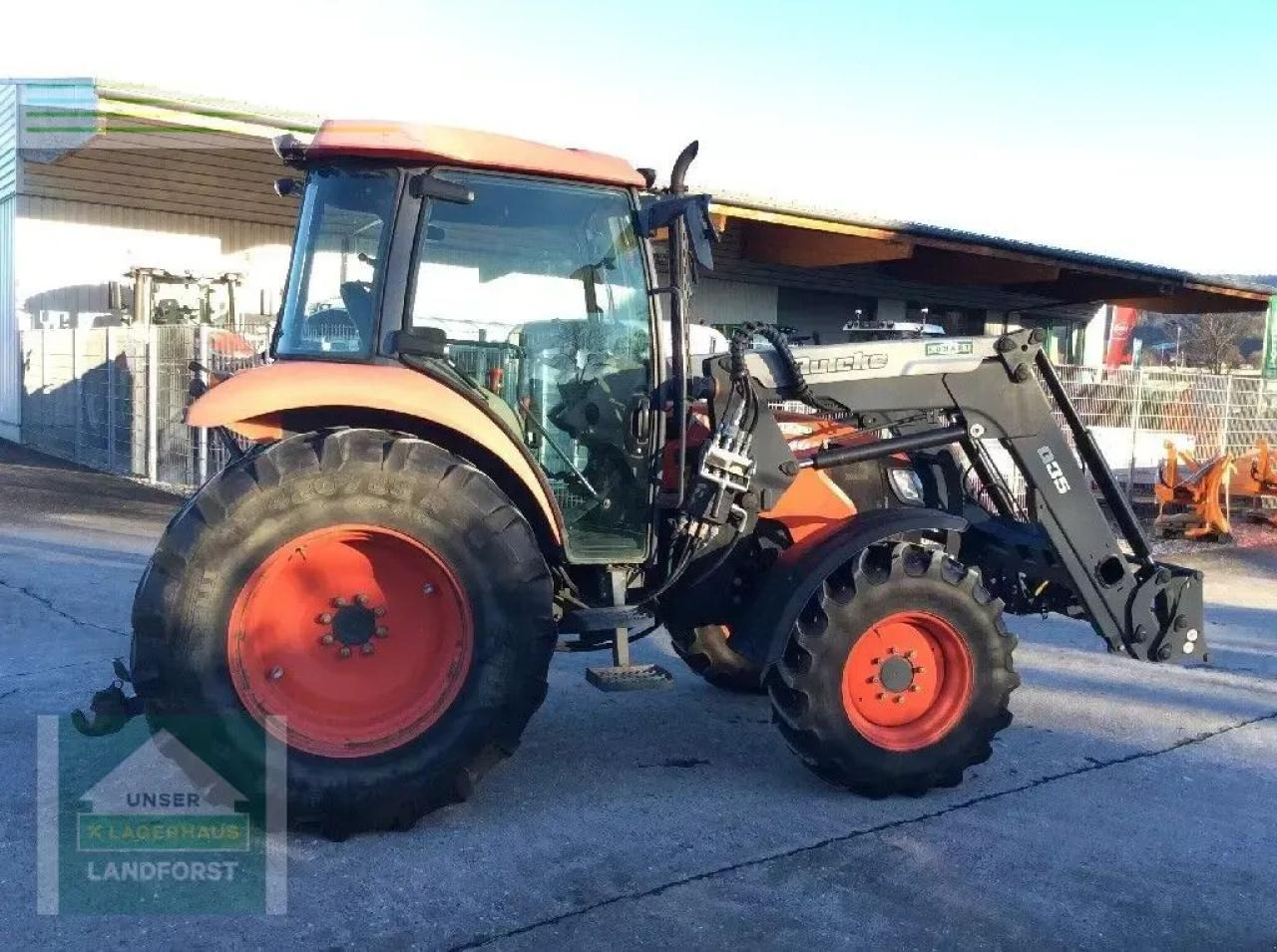 Kubota m7040 - Traktor: das Bild 5 Kubota m7040 - Traktor: das Bild 5
