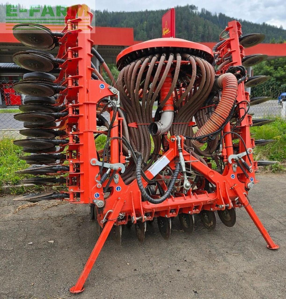 Kuhn hr5004dr+btfr5000-40dd+tf1512 - Säkombination: das Bild 2 Kuhn hr5004dr+btfr5000-40dd+tf1512 - Säkombination: das Bild 2