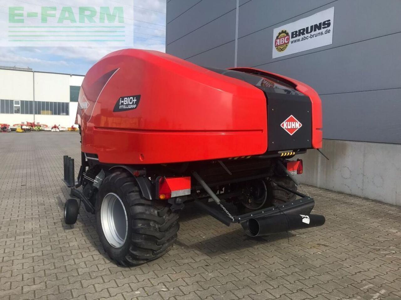 Kuhn i-bio+ oc 23 - Packenpresse: das Bild 3 Kuhn i-bio+ oc 23 - Packenpresse: das Bild 3