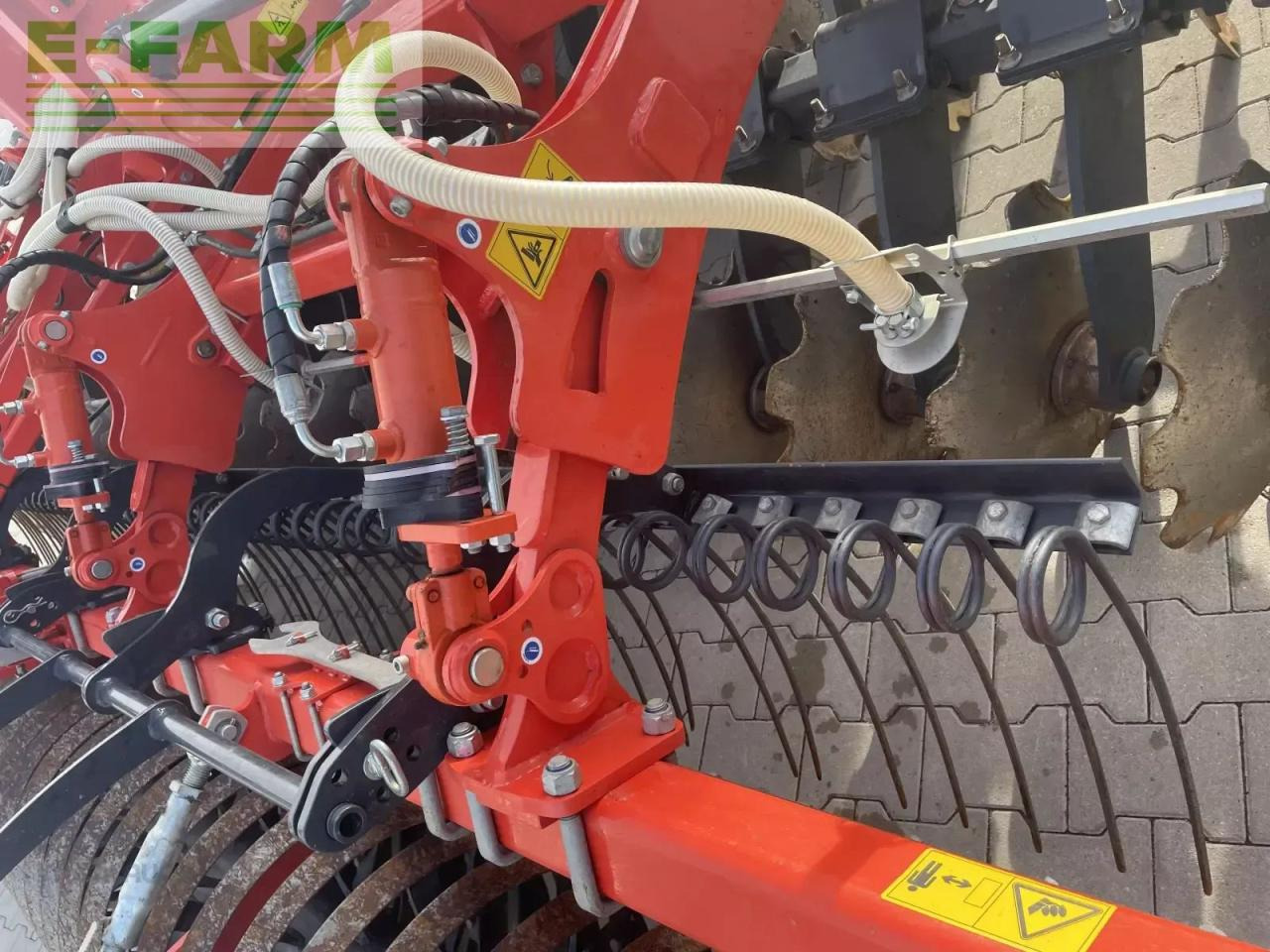 Kuhn optimer + 503r - Scheibenegge: das Bild 4 Kuhn optimer + 503r - Scheibenegge: das Bild 4