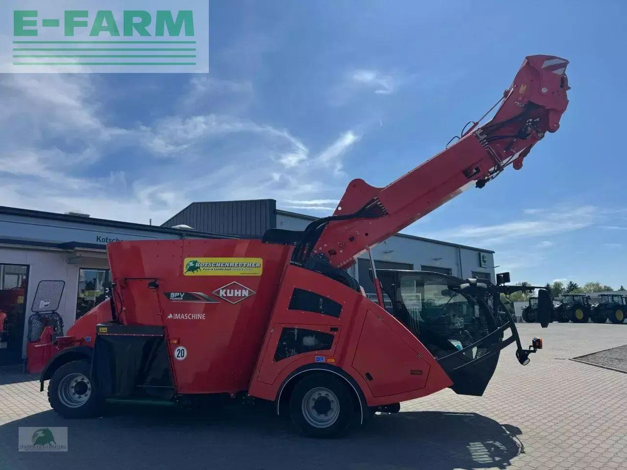 Kuhn spv power 14.1 dl - Fütterungstechnik: das Bild 2 Kuhn spv power 14.1 dl - Fütterungstechnik: das Bild 2