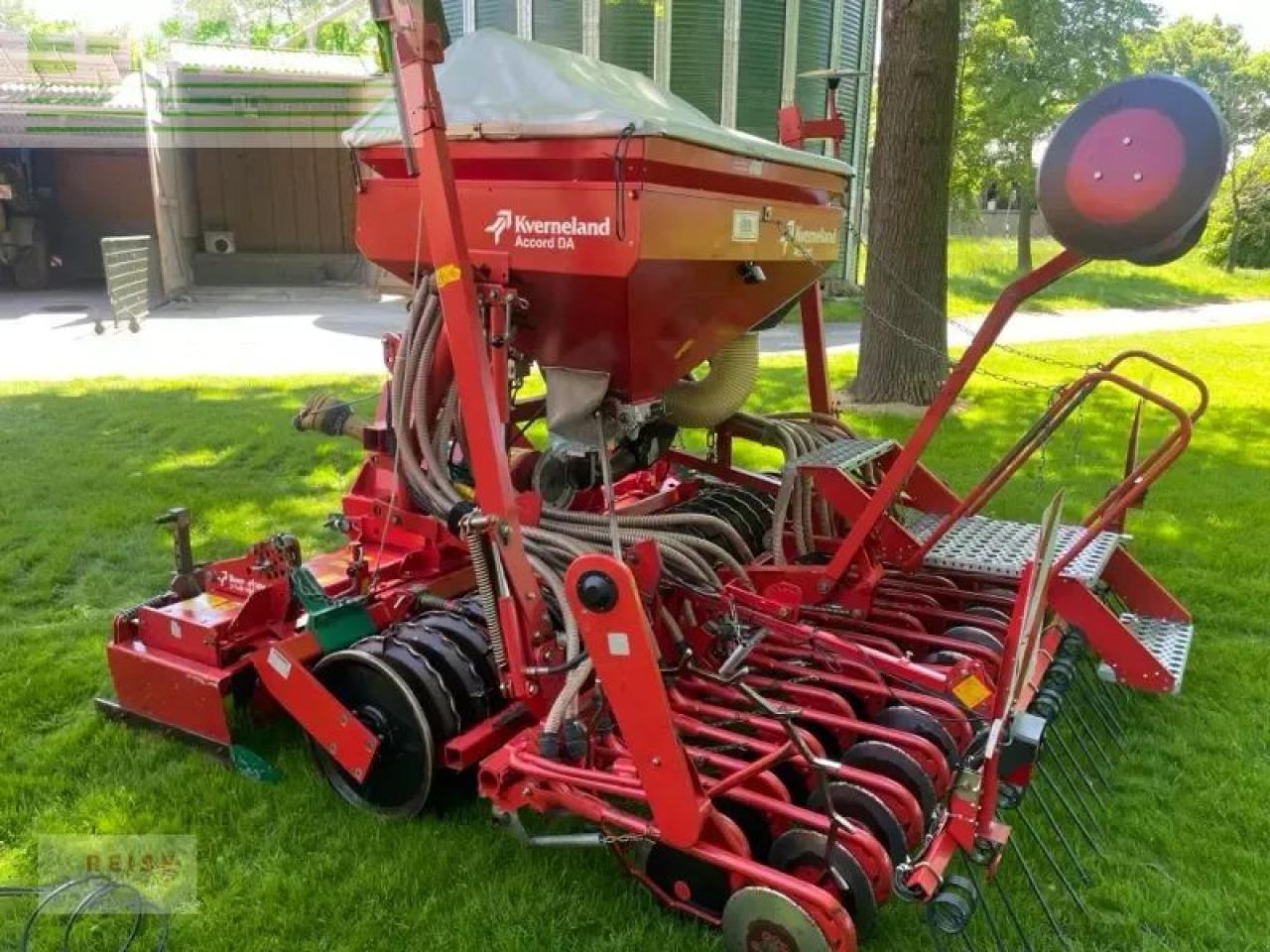 Säkombination Kverneland ng-h 301 und da 3 meter: das Bild 14 Säkombination Kverneland ng-h 301 und da 3 meter: das Bild 14