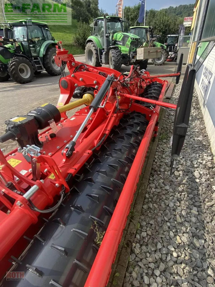 Kverneland rotago 4050f - Technik für Bodenbearbeitung: das Bild 3 Kverneland rotago 4050f - Technik für Bodenbearbeitung: das Bild 3