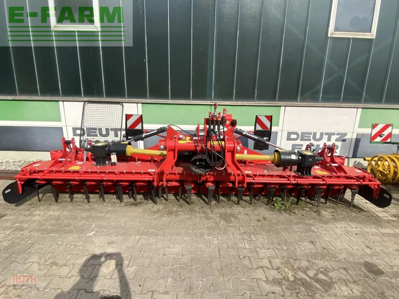 Kverneland rotago 4050f - Technik für Bodenbearbeitung: das Bild 2 Kverneland rotago 4050f - Technik für Bodenbearbeitung: das Bild 2