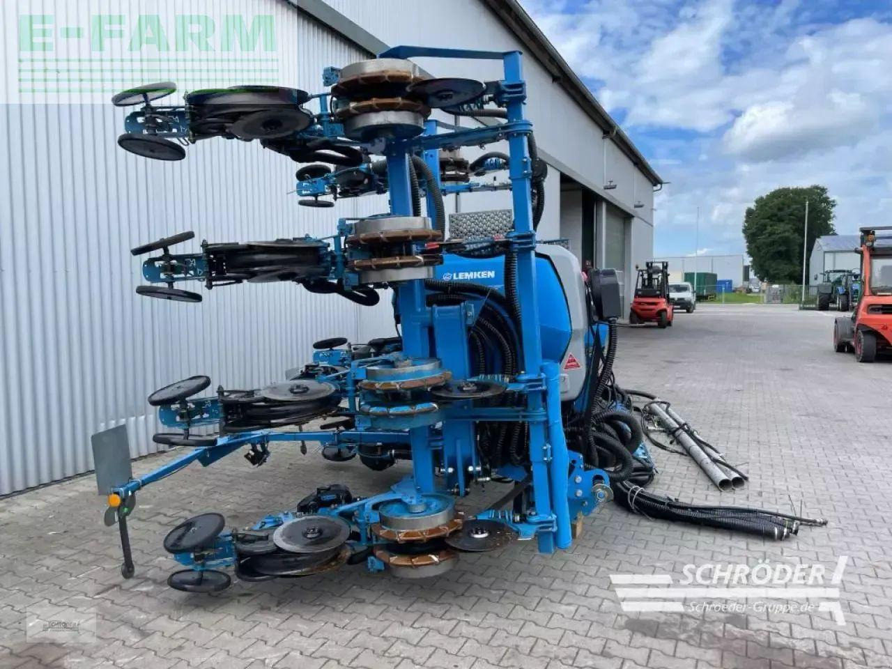 Lemken azurit 9/8.75 k d + solitair 23/1900 - Einzelkornsämaschine: das Bild 2 Lemken azurit 9/8.75 k d + solitair 23/1900 - Einzelkornsämaschine: das Bild 2