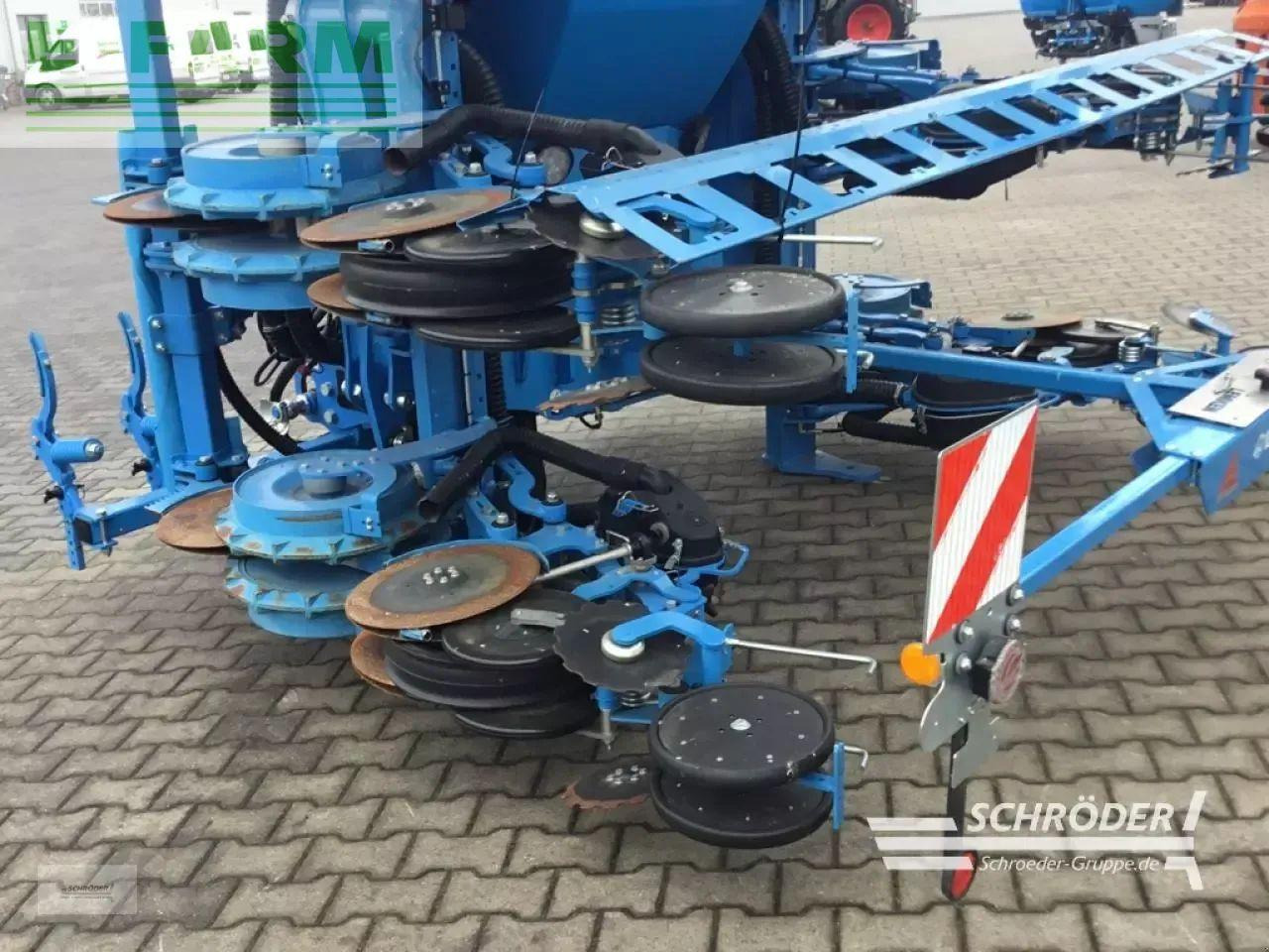Lemken azurit 9 k 8 - Einzelkornsämaschine: das Bild 4 Lemken azurit 9 k 8 - Einzelkornsämaschine: das Bild 4