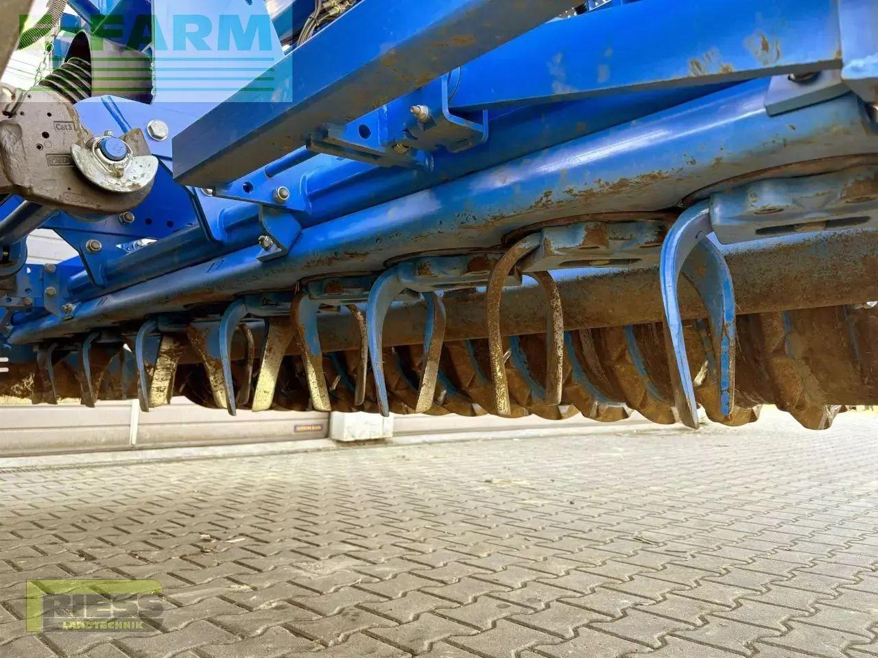 Lemken saphir 10 + zirkon 8/300 isobus - Sämaschine: das Bild 3 Lemken saphir 10 + zirkon 8/300 isobus - Sämaschine: das Bild 3