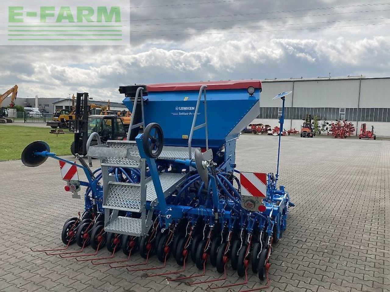 Lemken solitair 9+ / zirkon 12/300 - Technik für Bodenbearbeitung: das Bild 4 Lemken solitair 9+ / zirkon 12/300 - Technik für Bodenbearbeitung: das Bild 4