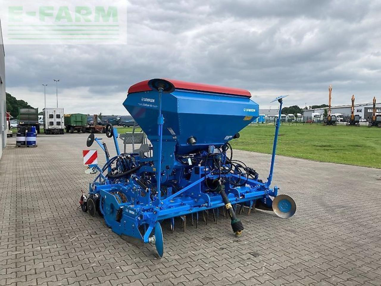 Lemken solitair 9+ / zirkon 12/300 - Technik für Bodenbearbeitung: das Bild 5 Lemken solitair 9+ / zirkon 12/300 - Technik für Bodenbearbeitung: das Bild 5