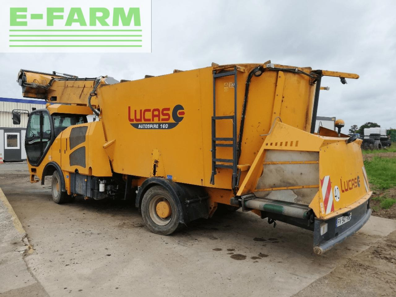 Lucas autospire 160 - Fütterungstechnik: das Bild 2 Lucas autospire 160 - Fütterungstechnik: das Bild 2