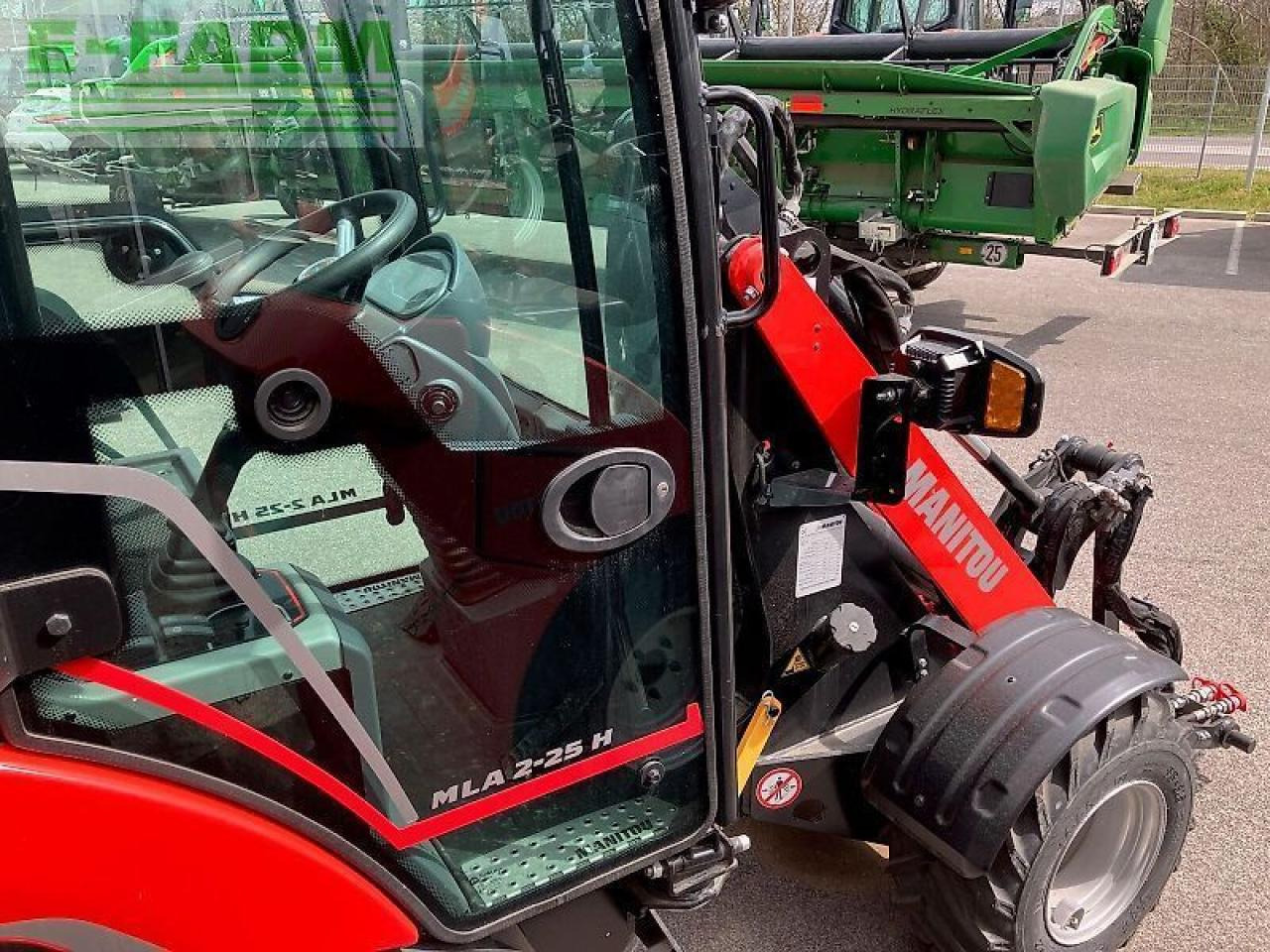 Manitou mla2-25 - Hoflader: das Bild 4 Manitou mla2-25 - Hoflader: das Bild 4