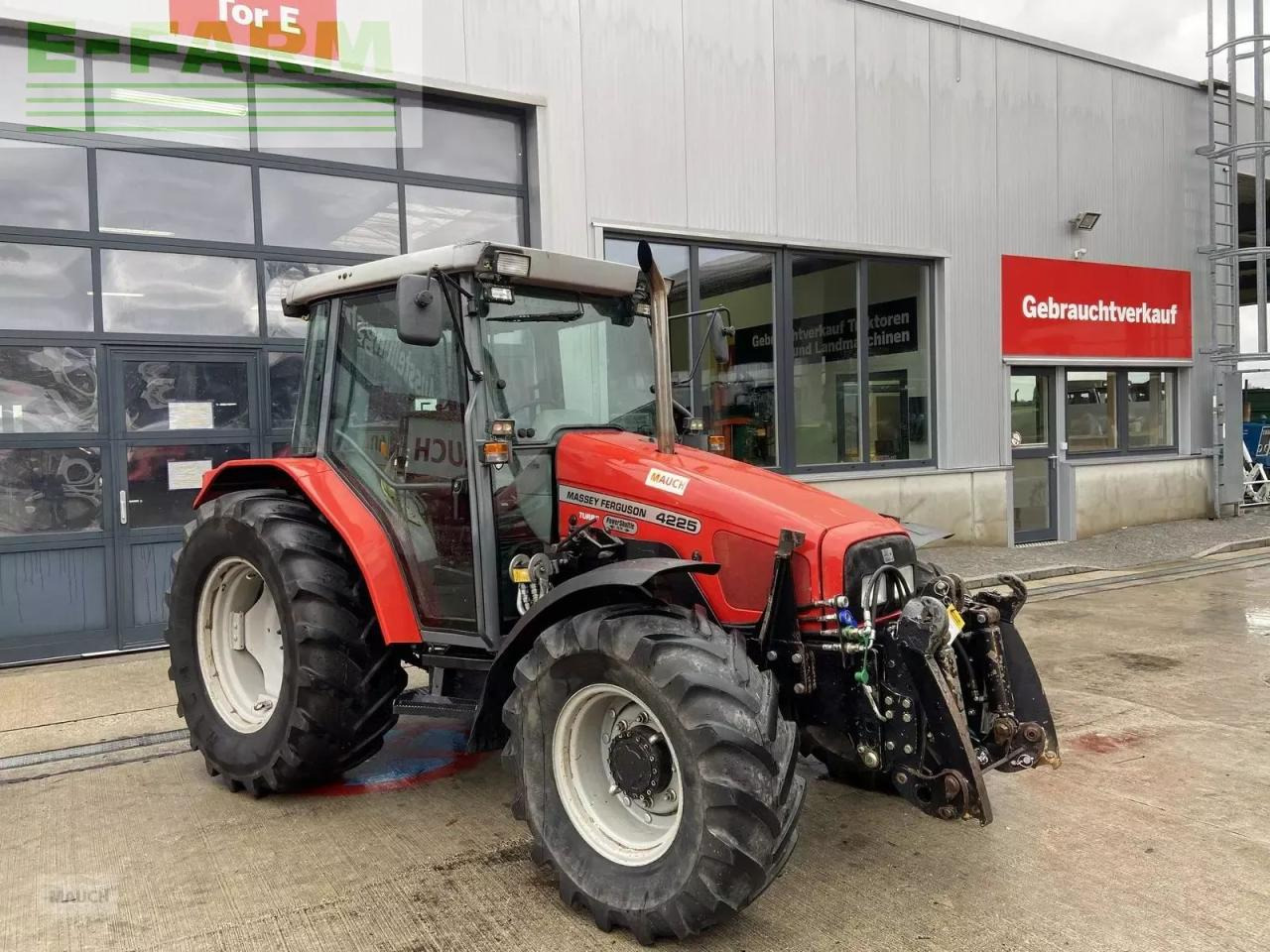 Massey Ferguson 4225-4 lp - Traktor: das Bild 3 Massey Ferguson 4225-4 lp - Traktor: das Bild 3