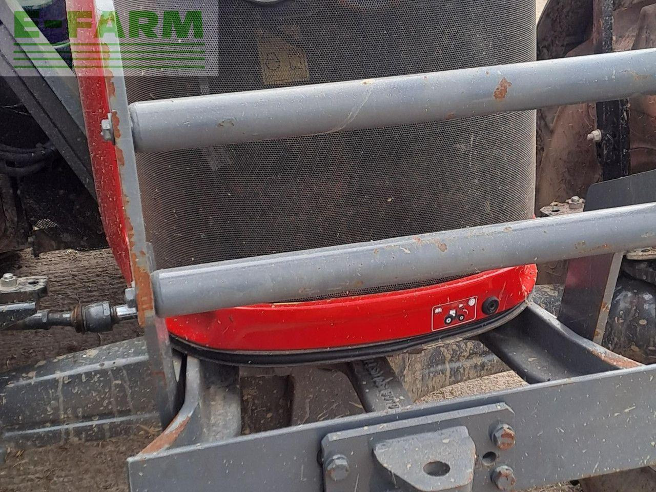 Traktor Massey Ferguson 5711 DYNA 4: das Bild 7