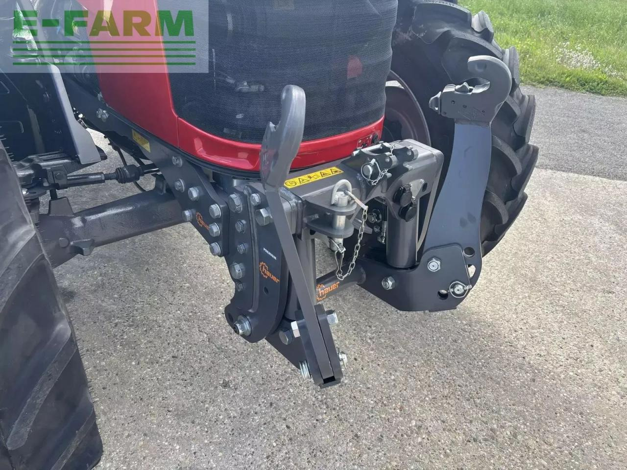 Traktor Massey Ferguson 5711 m dyna 4 comfort: das Bild 10