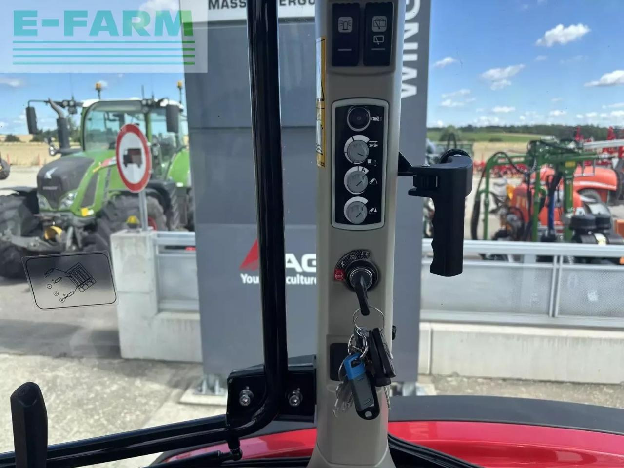 Traktor Massey Ferguson 5711 m dyna 4 comfort: das Bild 21