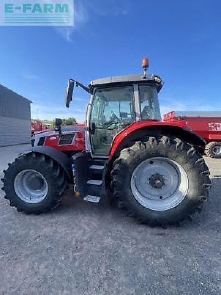 Massey Ferguson 6s180vt - Traktor: das Bild 1 Massey Ferguson 6s180vt - Traktor: das Bild 1