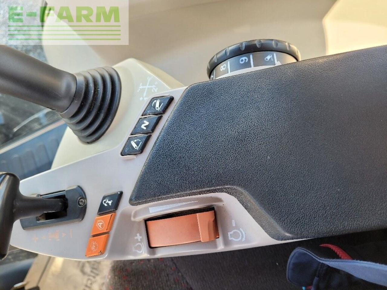 Massey Ferguson 7618 - Traktor: das Bild 5 Massey Ferguson 7618 - Traktor: das Bild 5