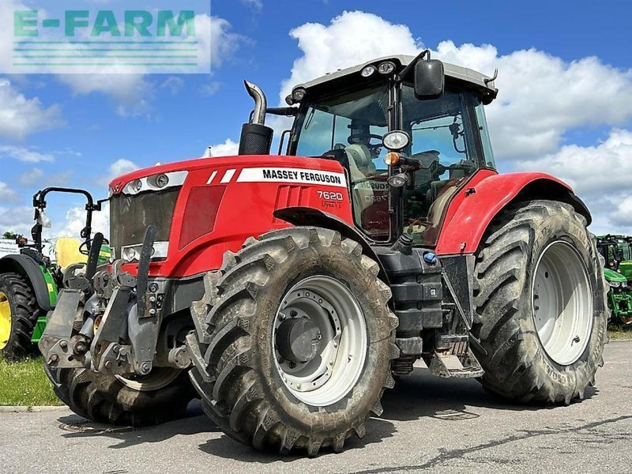 Massey Ferguson 7620 dynavt - Traktor: das Bild 2 Massey Ferguson 7620 dynavt - Traktor: das Bild 2