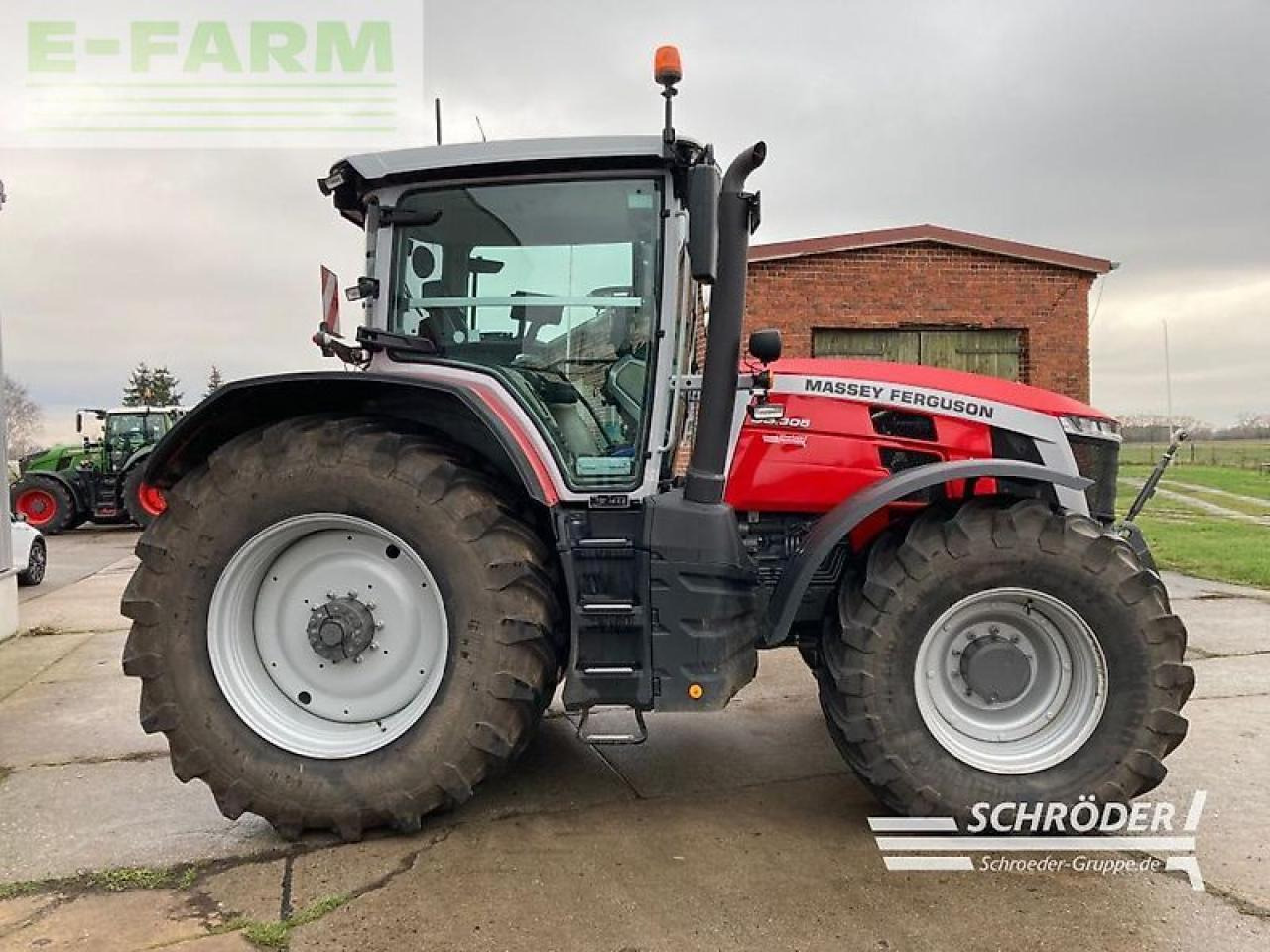 Massey Ferguson 8s.305 dyna-vt exclusive Exclusive - Traktor: das Bild 5 Massey Ferguson 8s.305 dyna-vt exclusive Exclusive - Traktor: das Bild 5
