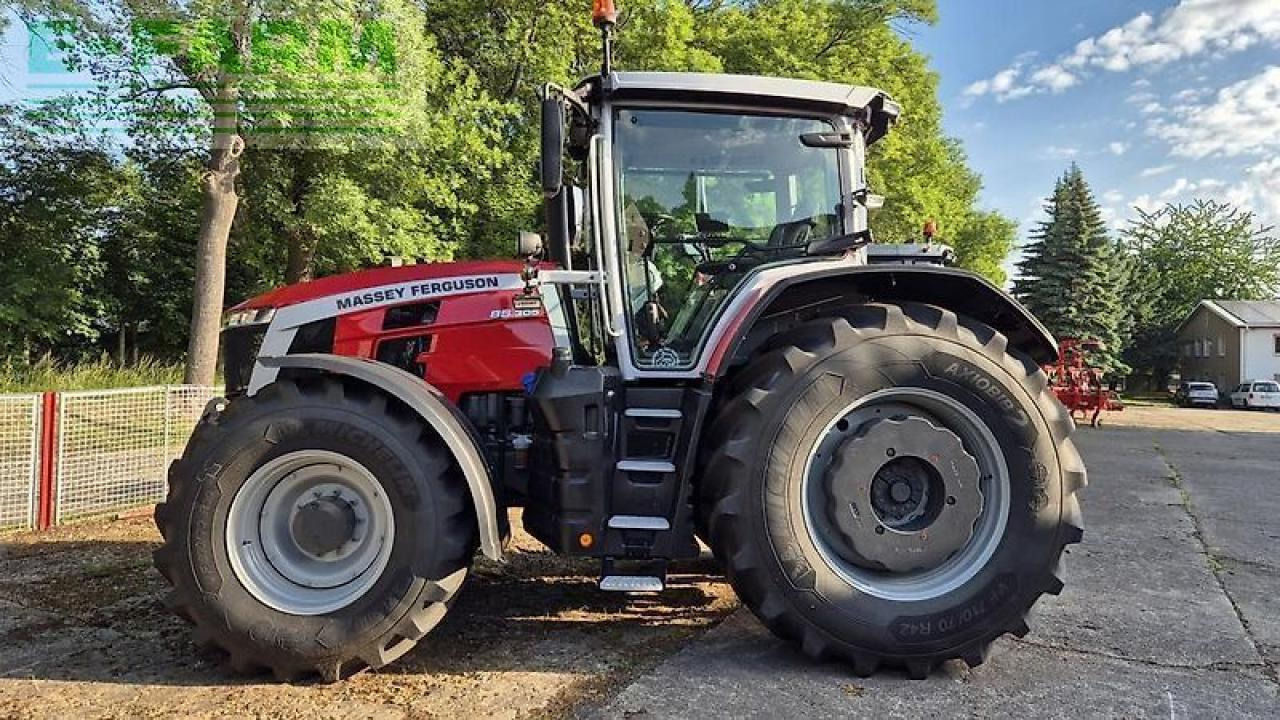 Massey Ferguson 8s.305 dyna-vt exclusive Exclusive - Traktor: das Bild 4 Massey Ferguson 8s.305 dyna-vt exclusive Exclusive - Traktor: das Bild 4