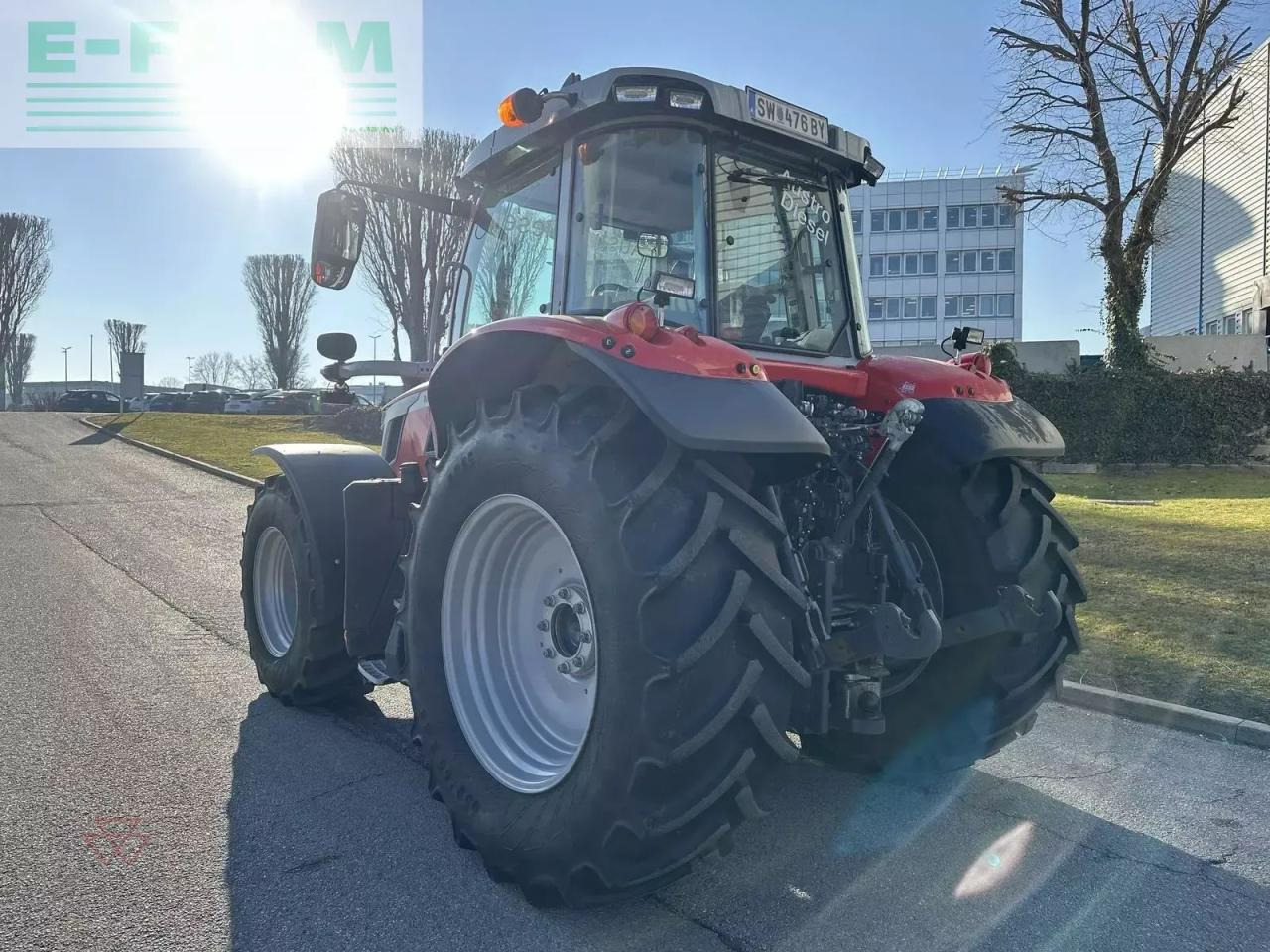 Massey Ferguson mf 6s.180 - Traktor: das Bild 3 Massey Ferguson mf 6s.180 - Traktor: das Bild 3