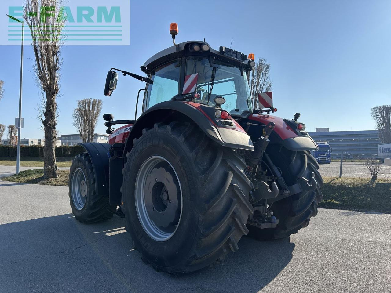 Massey Ferguson mf 8740 s (stage v) - Traktor: das Bild 5 Massey Ferguson mf 8740 s (stage v) - Traktor: das Bild 5