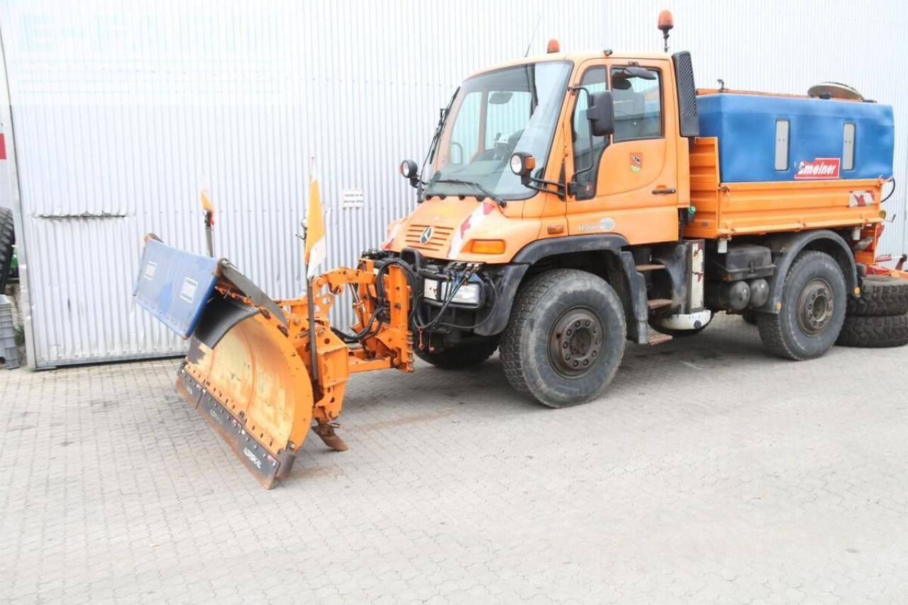 Mercedes-Benz unimog u 400 - Schneeräumfahrzeug: das Bild 1 Mercedes-Benz unimog u 400 - Schneeräumfahrzeug: das Bild 1