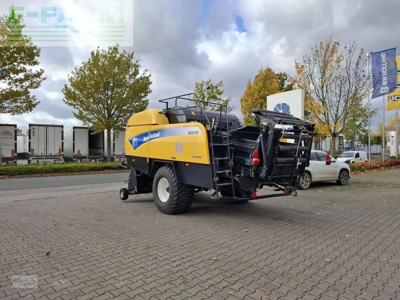 Packenpresse New Holland bb 9070: das Bild 9