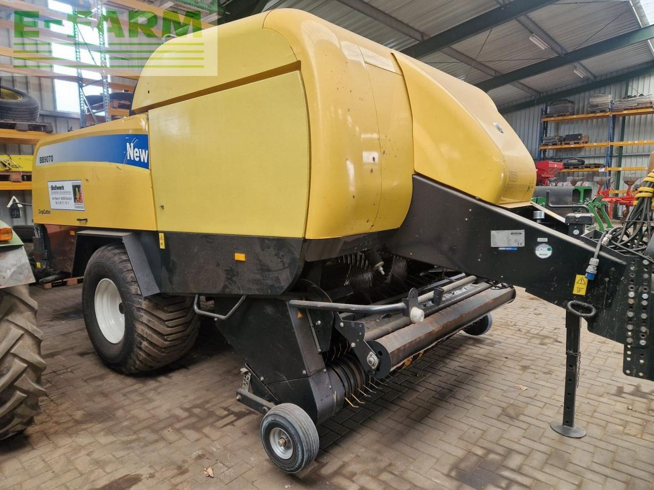 New Holland bb 9070 - Packenpresse: das Bild 3 New Holland bb 9070 - Packenpresse: das Bild 3