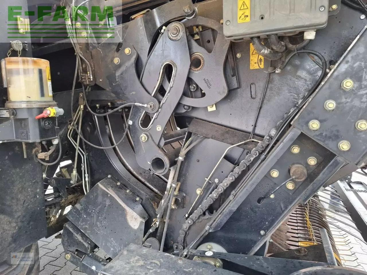 Packenpresse New Holland bb 9070: das Bild 14