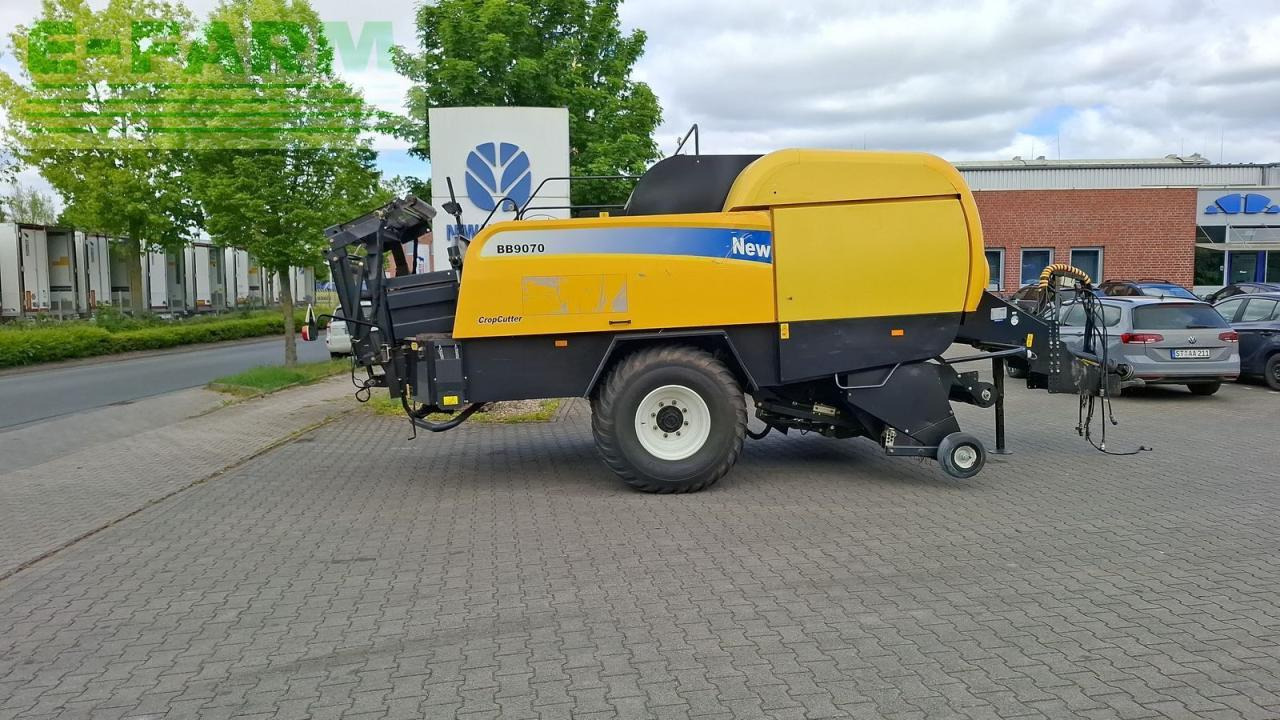 New Holland bb 9070 - Packenpresse: das Bild 1 New Holland bb 9070 - Packenpresse: das Bild 1