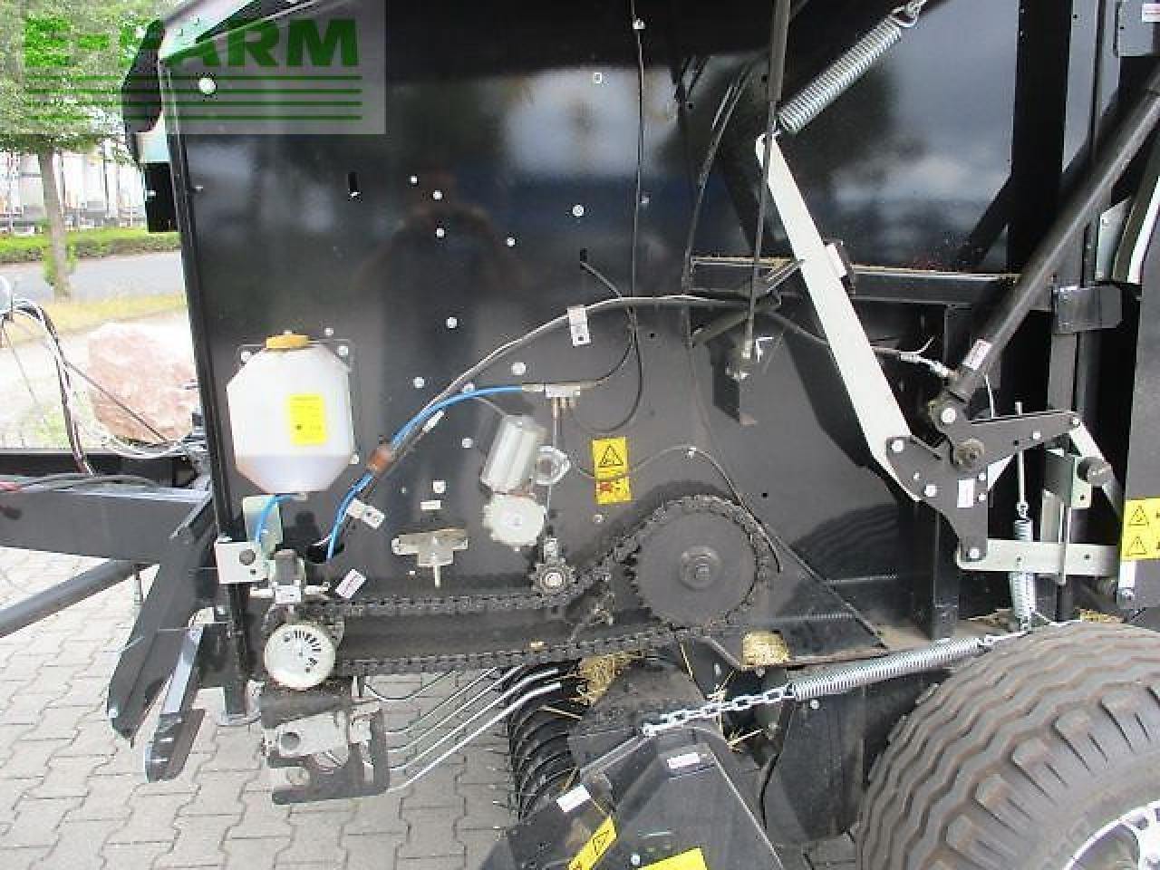New Holland br 150 utility - Packenpresse: das Bild 4 New Holland br 150 utility - Packenpresse: das Bild 4