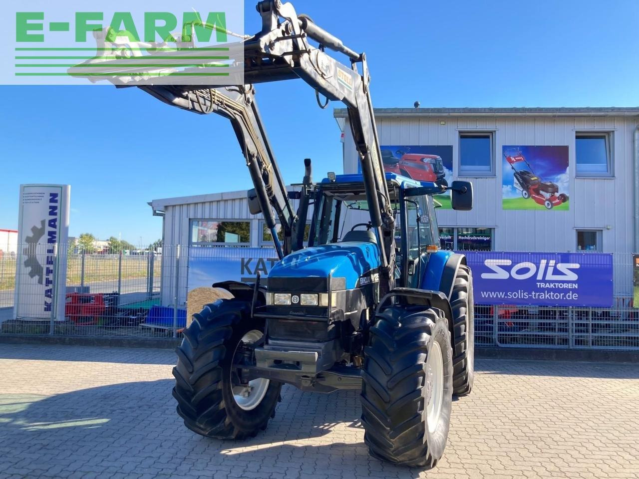 New Holland m 135 - Traktor: das Bild 1 New Holland m 135 - Traktor: das Bild 1