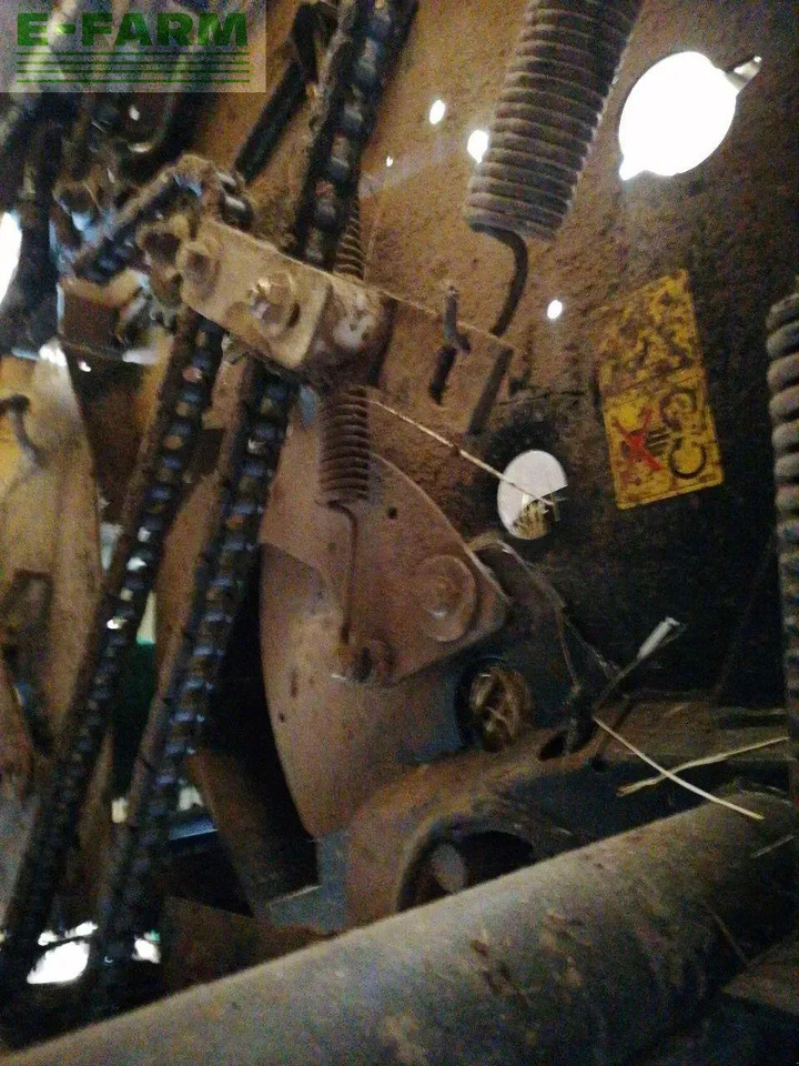 Packenpresse New Holland roll belt 150 superfeed: das Bild 10 Packenpresse New Holland roll belt 150 superfeed: das Bild 10