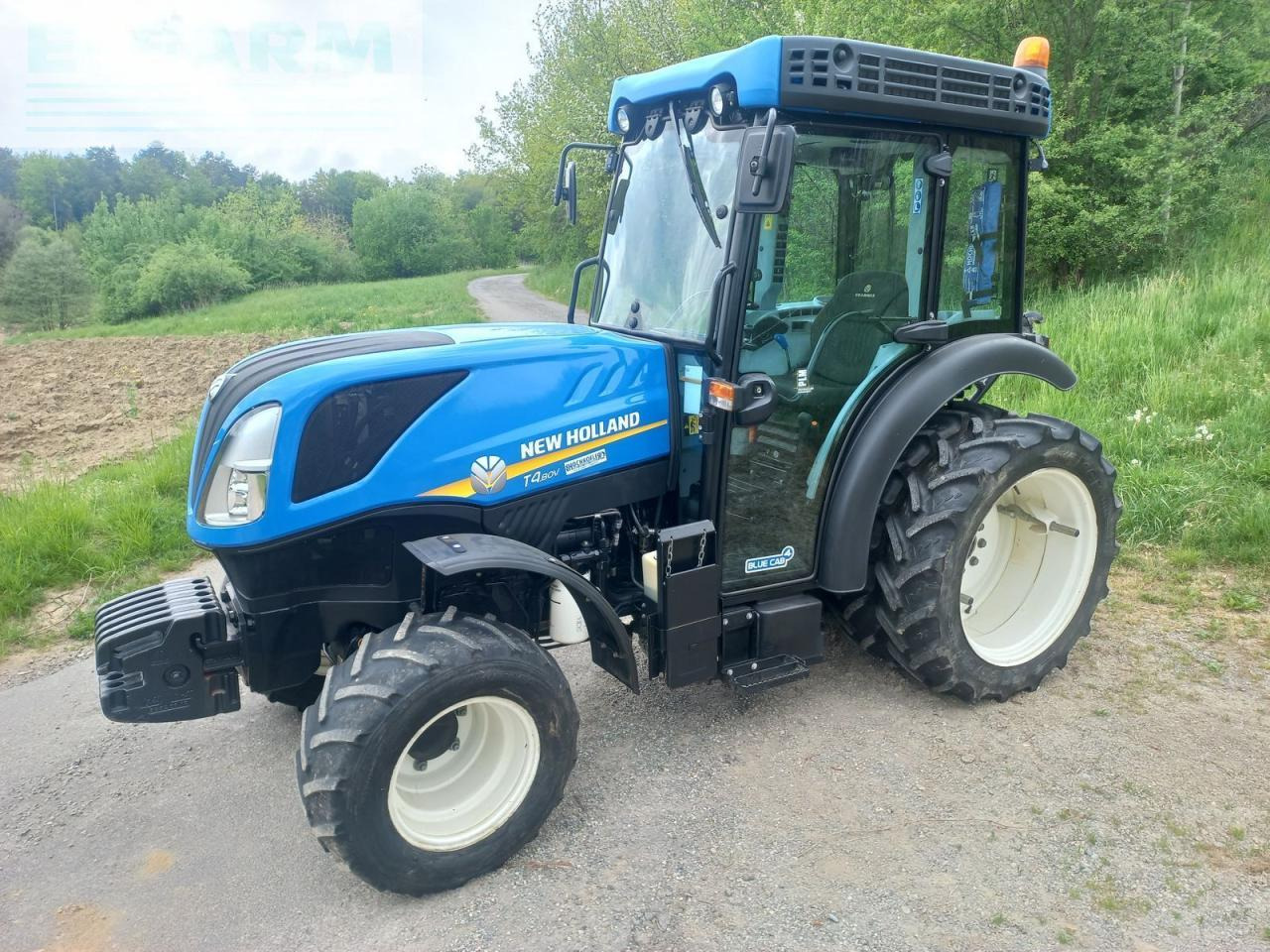 New Holland t4.80 v V - Traktor: das Bild 1 New Holland t4.80 v V - Traktor: das Bild 1