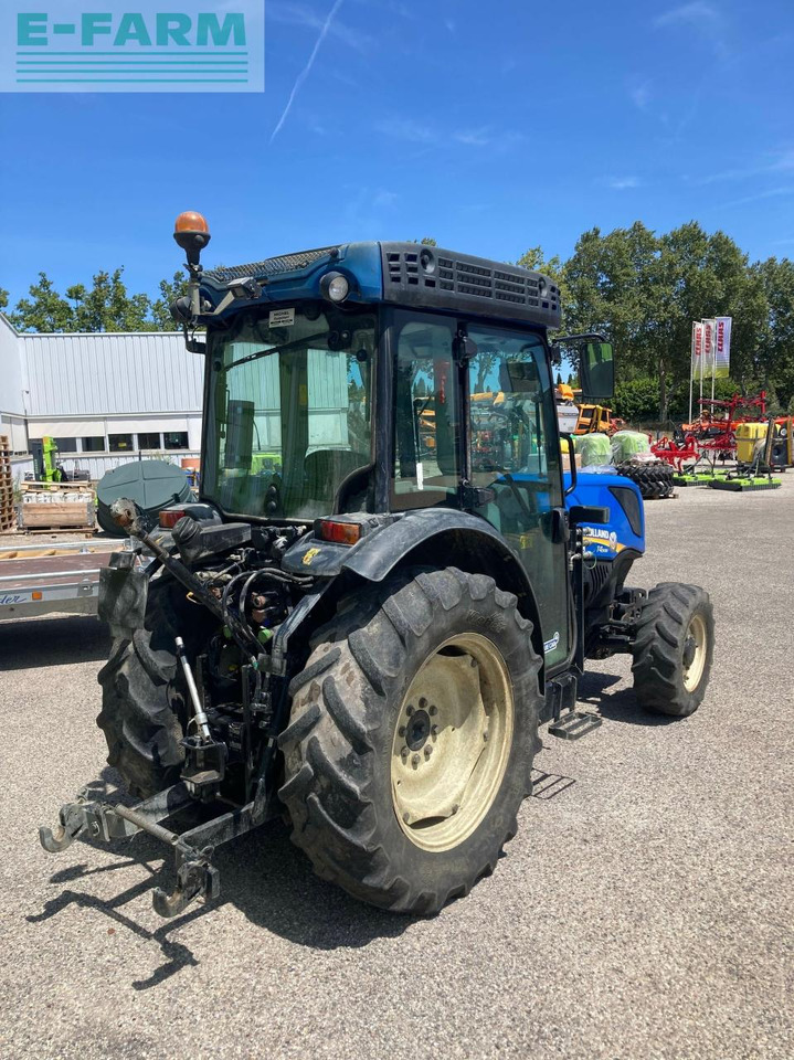 New Holland t4-90n N - Traktor: das Bild 4 New Holland t4-90n N - Traktor: das Bild 4