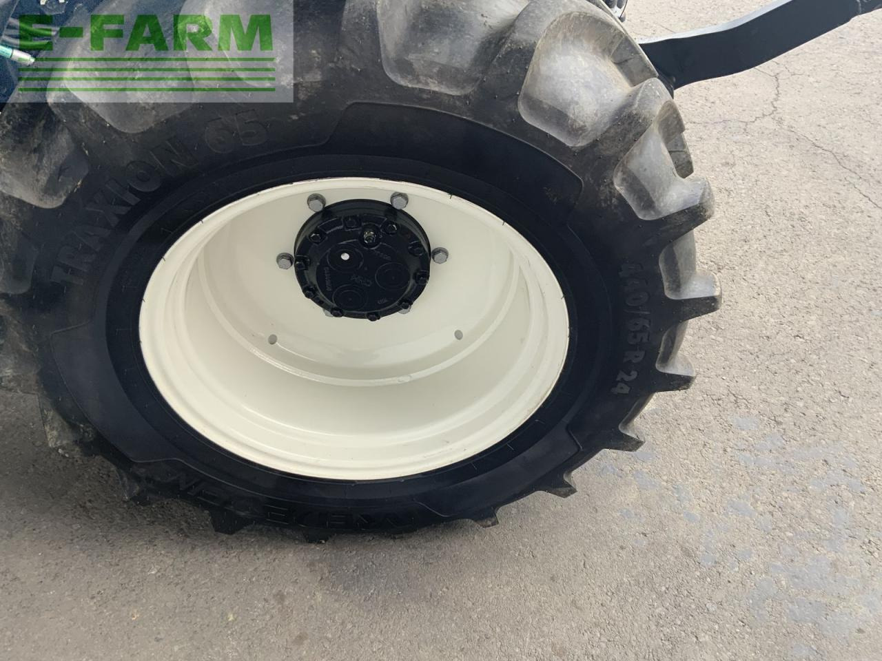 Traktor New Holland t5.110 dual command: das Bild 15
