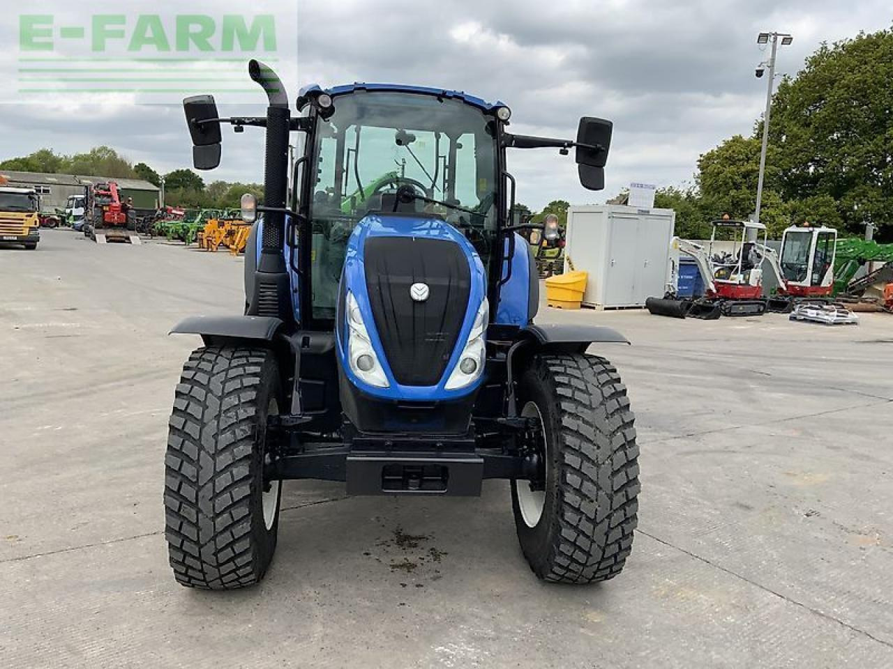 New Holland t5.110 tractor (st22230) - Traktor: das Bild 3 New Holland t5.110 tractor (st22230) - Traktor: das Bild 3