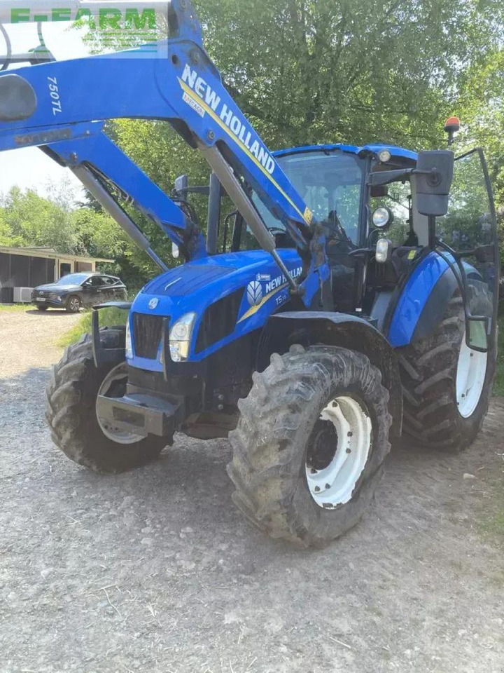 New Holland t5.115 dual command - Traktor: das Bild 3 New Holland t5.115 dual command - Traktor: das Bild 3